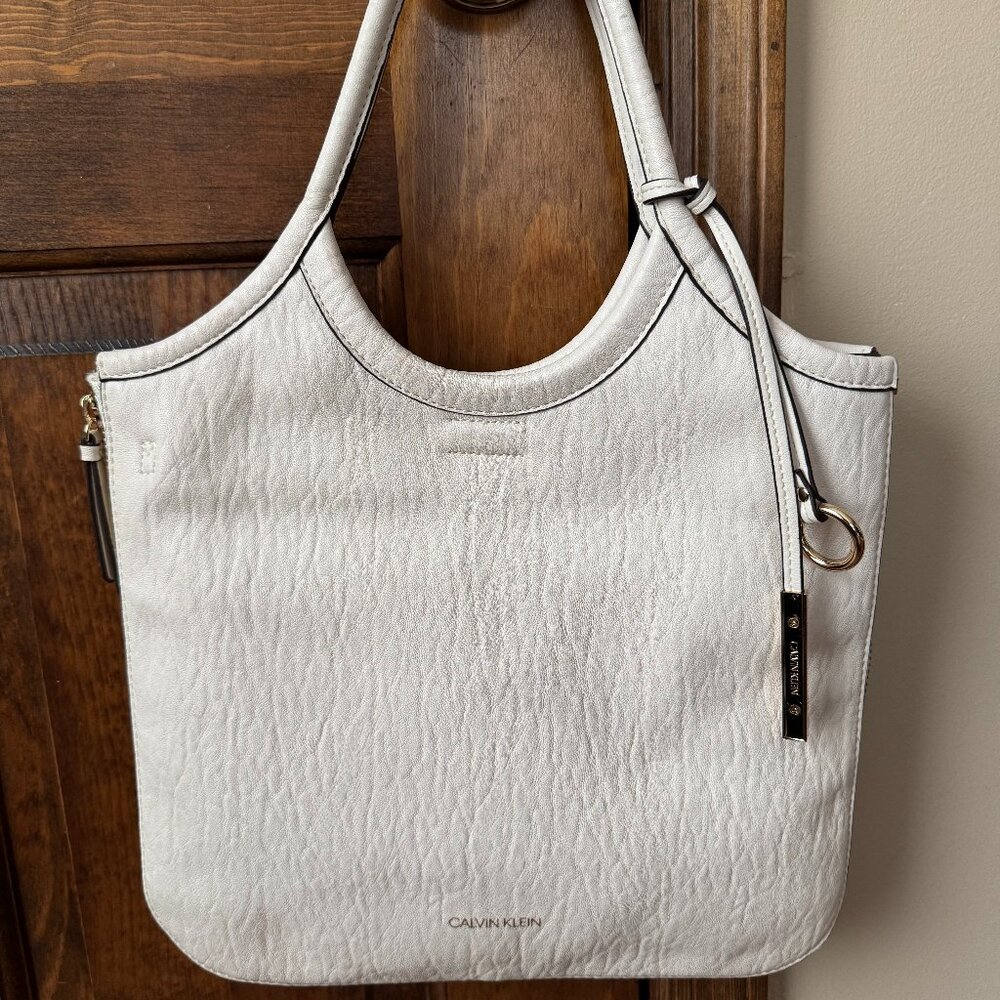 Calvin Klein White Gabrianna Expandable Tote w/Hidden Crossbody Strap